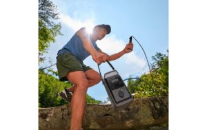 2143872_8 - Mediatech EcoFlow TRAIL Plus 300 DC Power Station Portable 288Wh Silver/Black