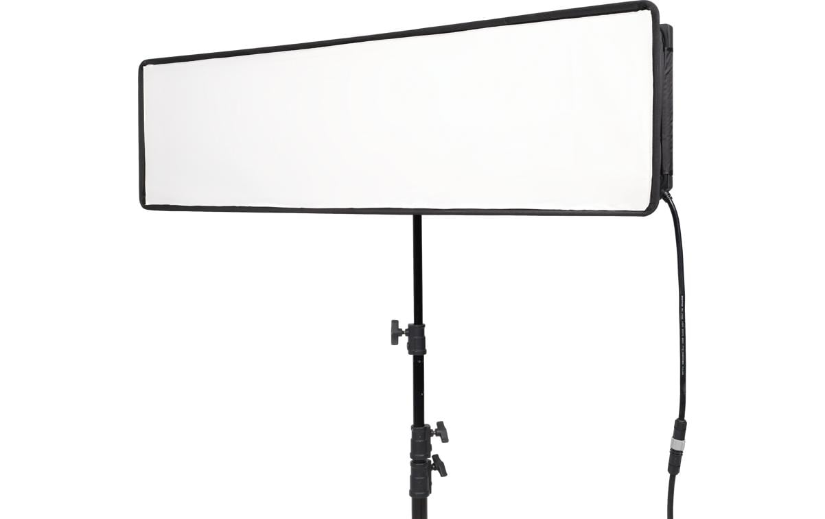 2153540 - Mediatech Nanlite PavoSlim 240CL Full-Color RGBWW LED kaufen Schweiz | Mediatech.ch