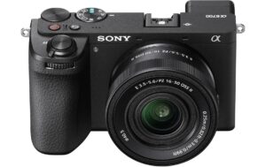 2175134_2 - Mediatech Sony Alpha 6700 Kit, 26 MP inkl SELP16-60 / SEL70350G
