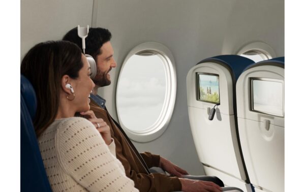 2182972_3 - Mediatech Twelve South AirFly Pro 2 Bluetooth