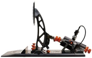 Asetek SimSports Invicta Accelerator and Aluminium Schwarz Orange