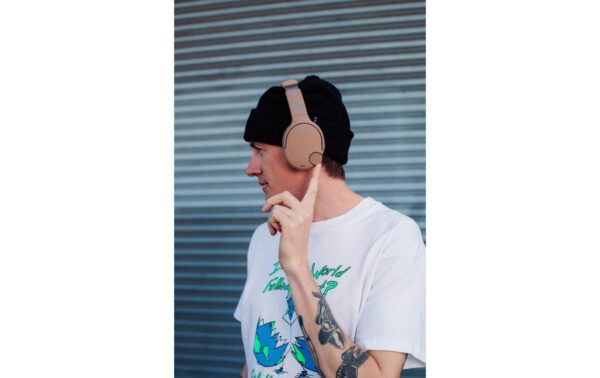 2202396_4 - Mediatech Skullcandy Crusher 720 Wireless Over-Ear Primer