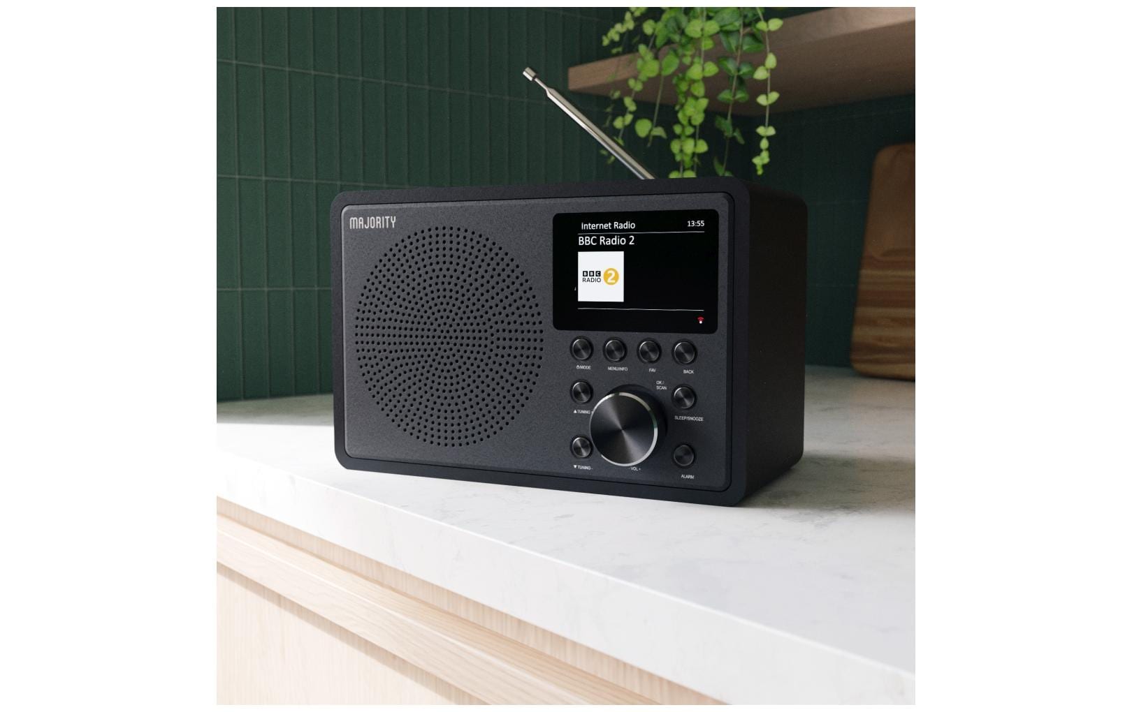 2210560_1 - Mediatech Majority Touro DAB+, Bluetooth, Spotify Connect