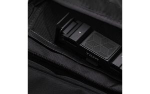 2214753_3 - Mediatech Tilta iPad Schwarz