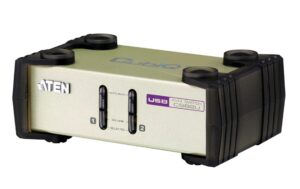 330440 - Mediatech Aten CS82U: KVM Switch PS2/USB/VGA kaufen Schweiz | Mediatech.ch