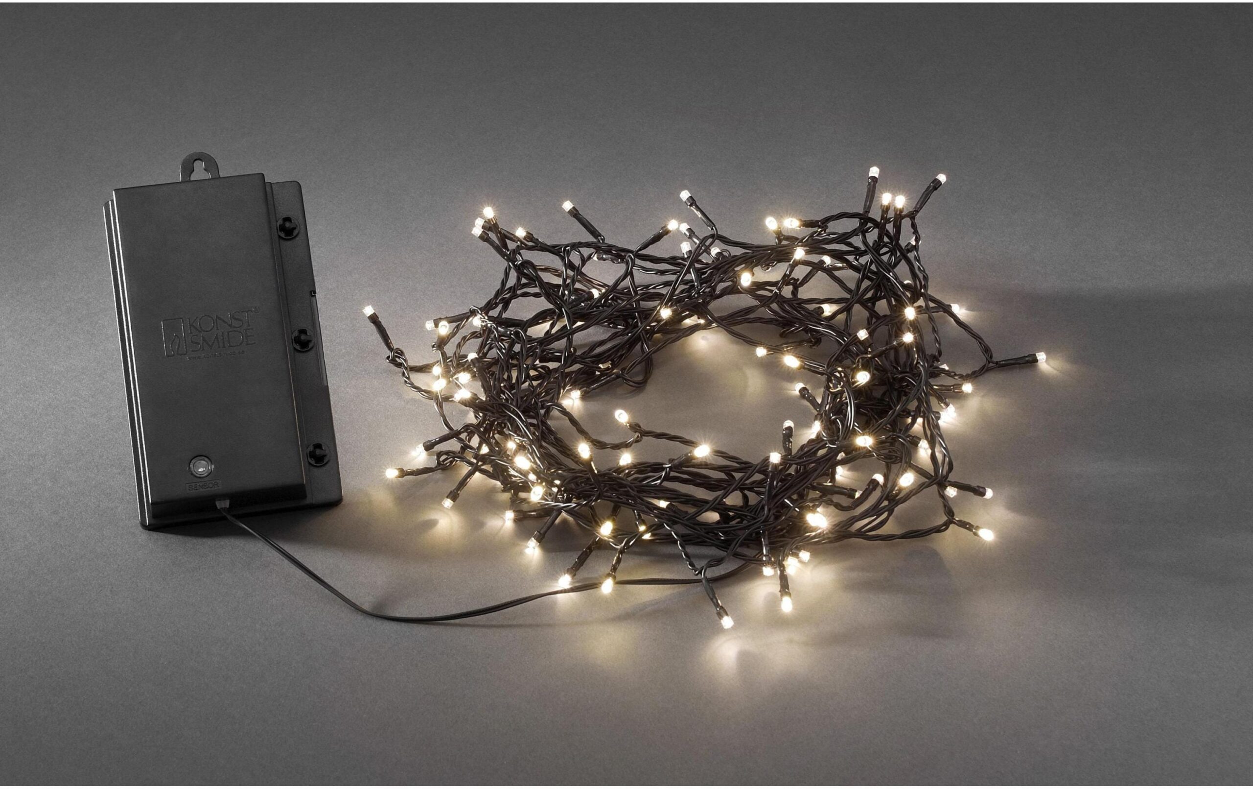 428409 - Mediatech Konstsmide LK Batterie, 120 LED Outdoor Lichtsensor, 6h und 9h Timer kaufen Schweiz | Mediatech.ch