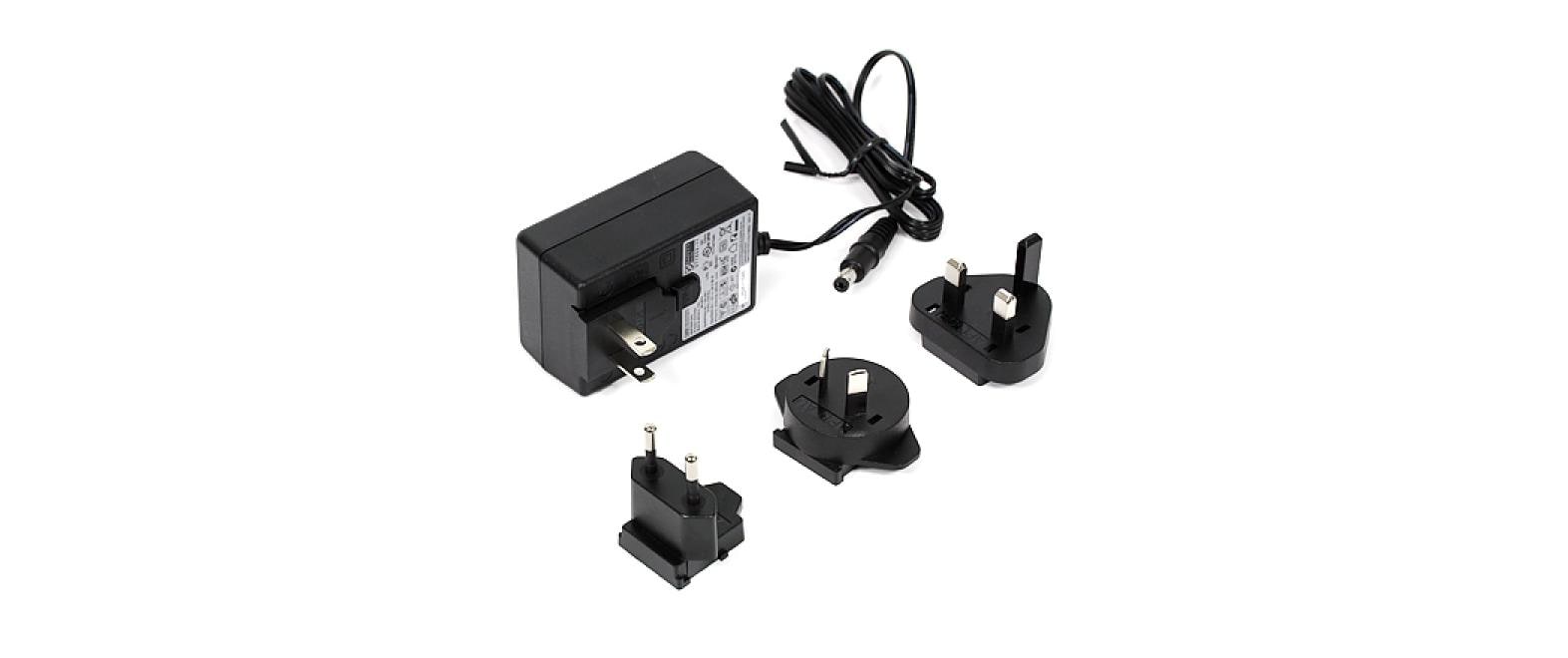 533975 - Mediatech Synology Adapter 24W Wall Mounted Level V passend zu Syno. RT1900ac, EDS14, VS240HD kaufen Schweiz | Mediatech.ch