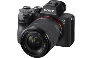 Sony Alpha 7 III KIT, Vollformat 24.7 MP inkl. 28-70mm F3.5-5.6 OSS II