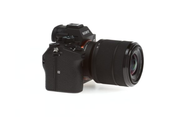 Sony Alpha 7 III KIT, Vollformat 24.7 MP inkl. 28-70mm F3.5-5.6 OSS