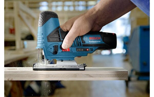 806025_3 - Mediatech Bosch Professional GST 12V-70 2x3,0Ah Akku, L-BOXX