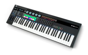 833817_1 - Mediatech Novation 61SL MkIII 61-Tasten Keyboard-Controller