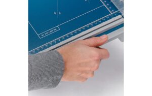 914479_2 - Mediatech Dahle 502 Hebel-Schneide 320 mm Handpressung, A4, blau
