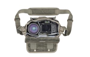 Think Tank Retrospec 5 V2.0 - Pinestone Schultertasche
